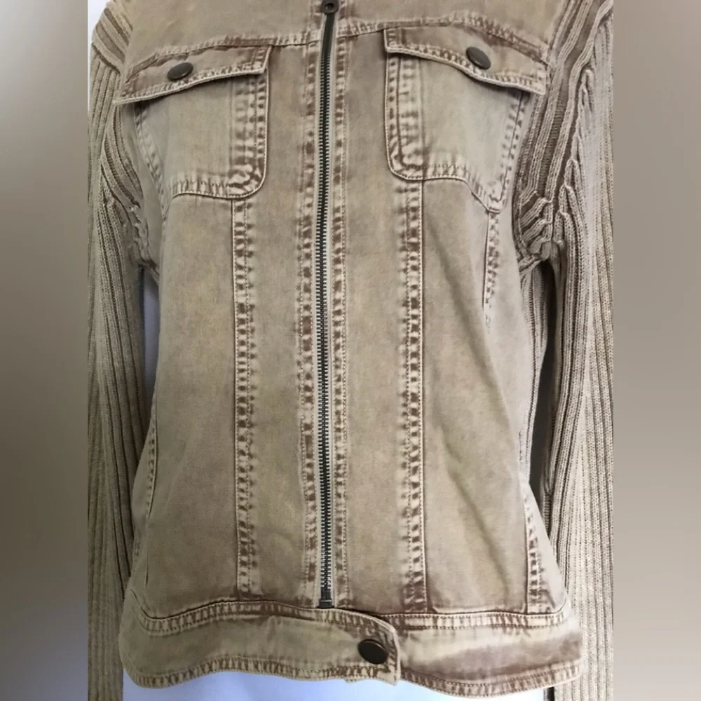 east side westside size L hooded Beige jacket closed in the front with zipper - Picture 7 of 14